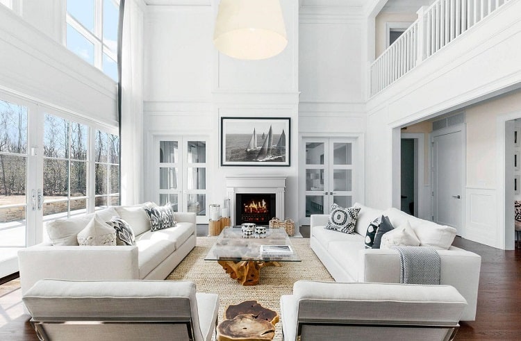 Infrared Quartz Heater within an Electric Fireplace